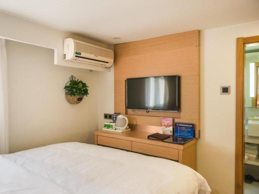 Greentree Inn Beijing Dongcheng District Wangfujin South Luogu Lane Houhai Express Hotel מראה חיצוני תמונה